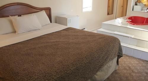 Niagara Inn & Suites エクステリア 写真